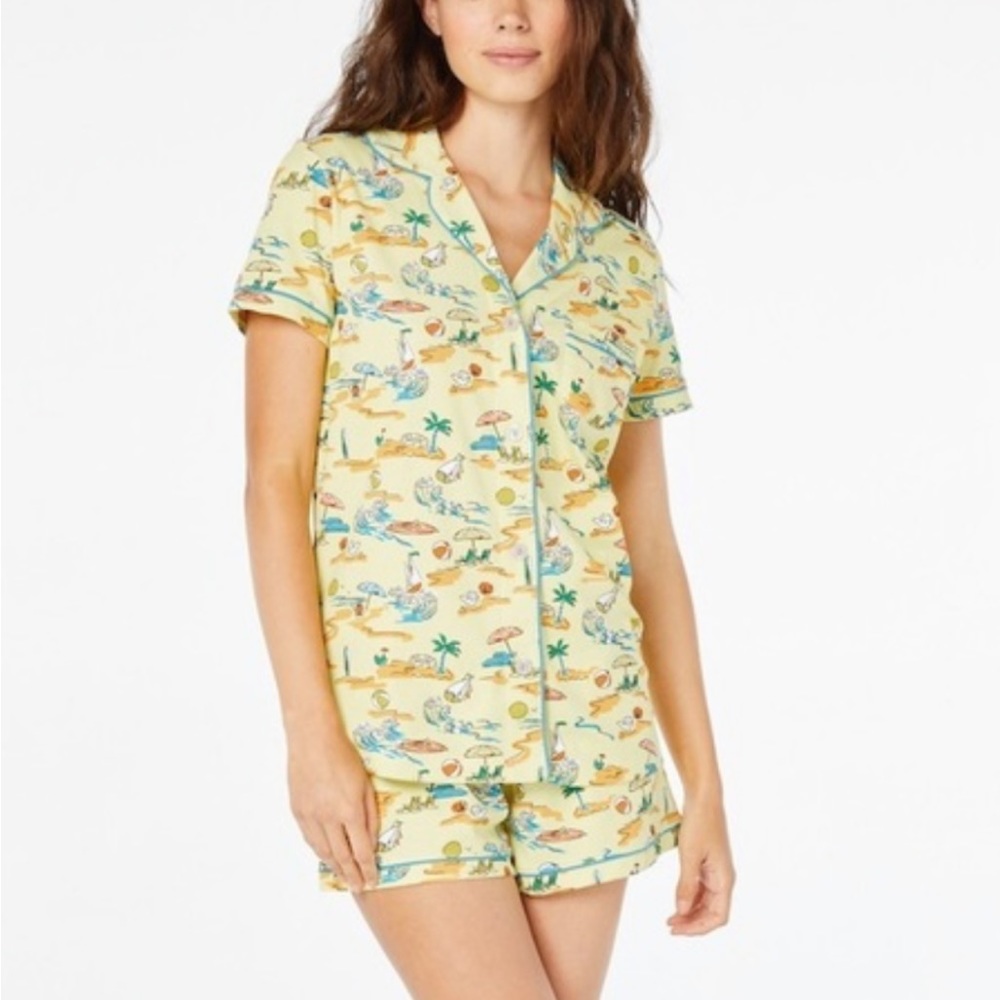 Roller Rabbit Beach Party Polo Pajamas Shorts Set